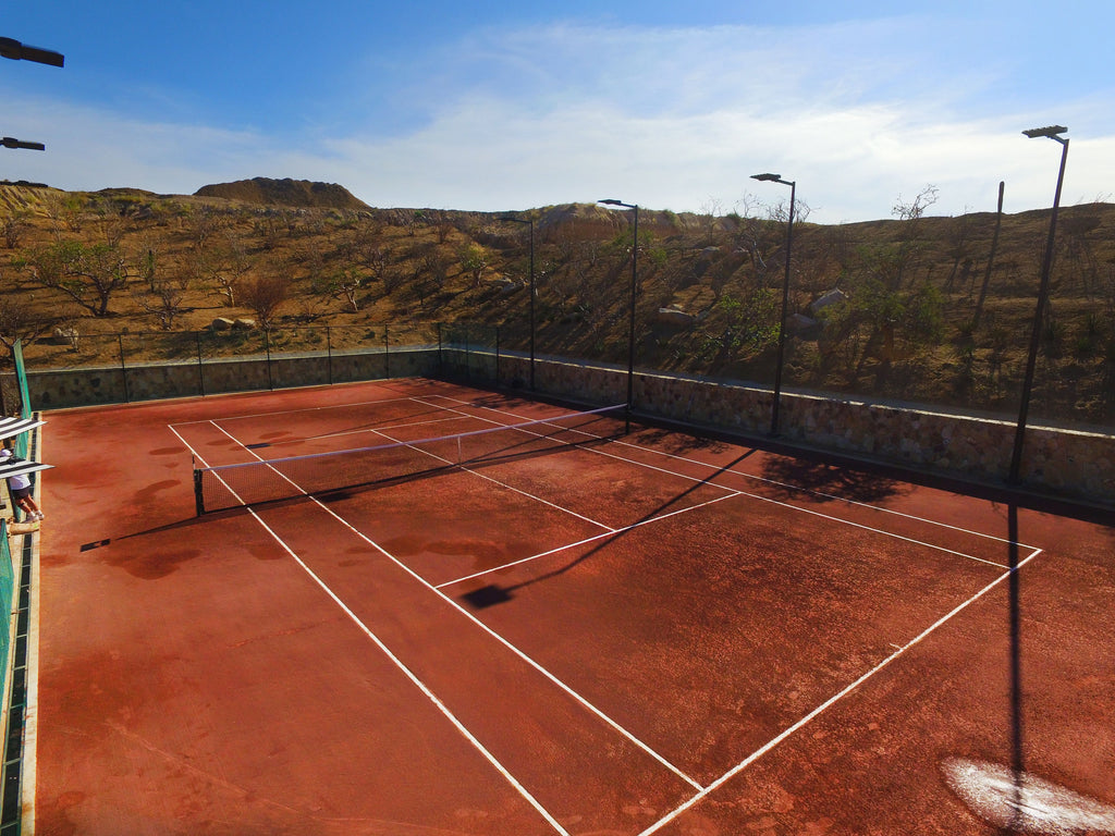 Caliclay tennis court